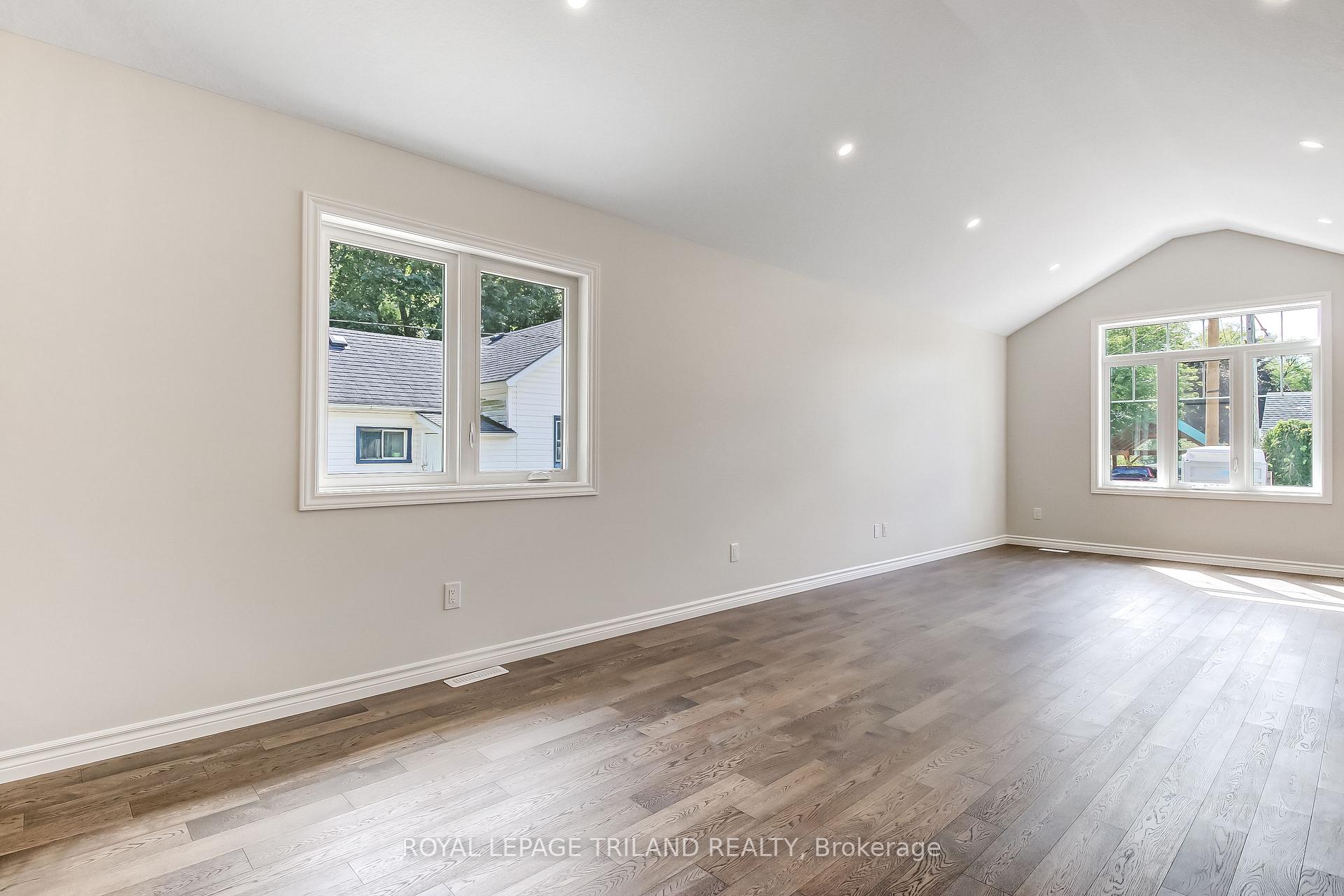 Photo 6 of 283 Ridout Street, West Elgin, Rodney — HOMEH