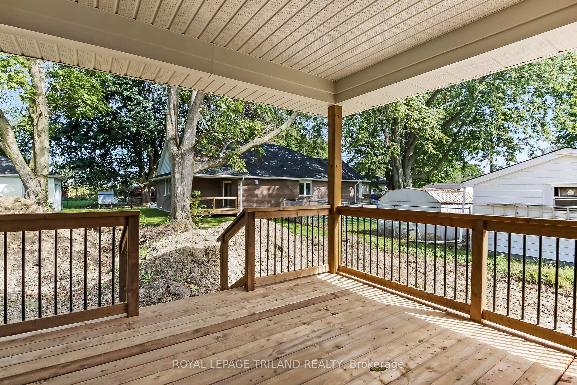 Photo 11 of 283 Ridout Street, West Elgin, Rodney — HOMEH