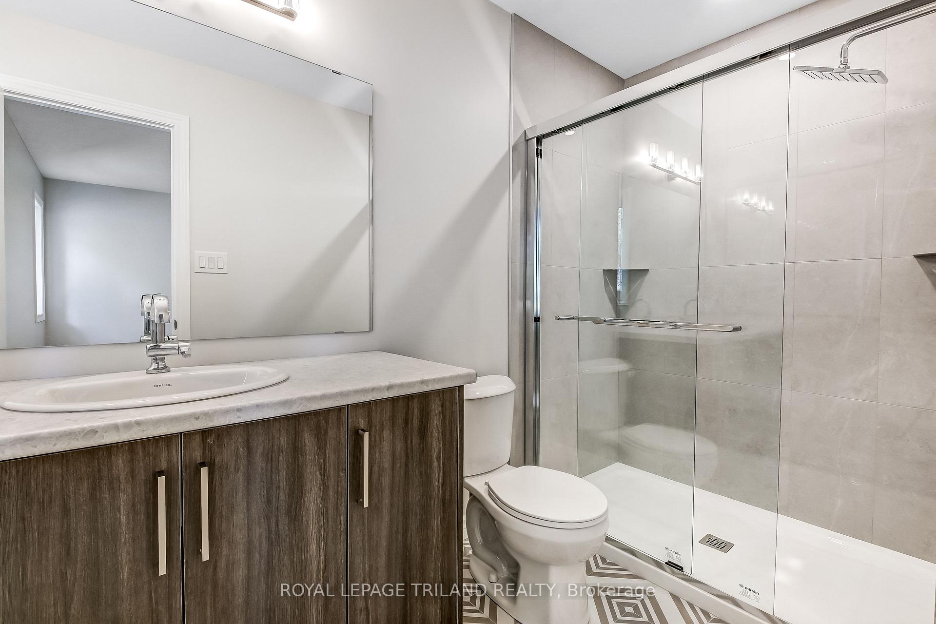 Photo 21 of 283 Ridout Street, West Elgin, Rodney — HOMEH