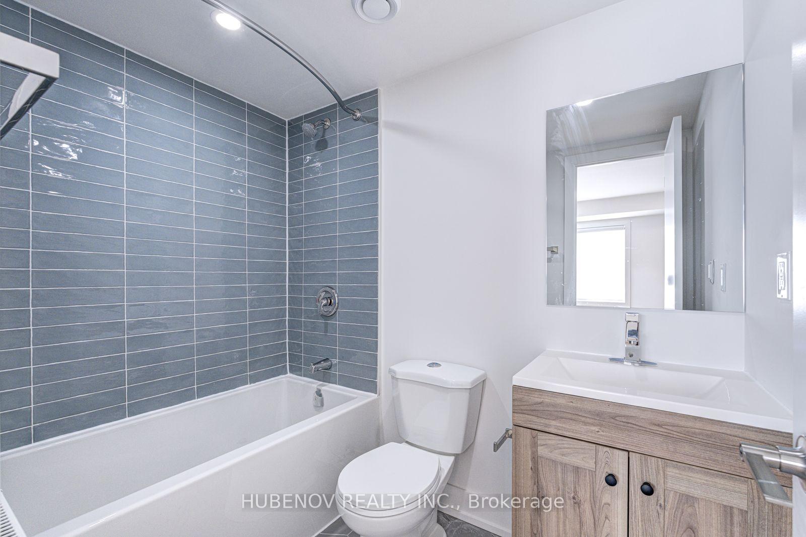 Photo 14 of 222 Lakeshore Road E, Mississauga, Port Credit — HOMEH