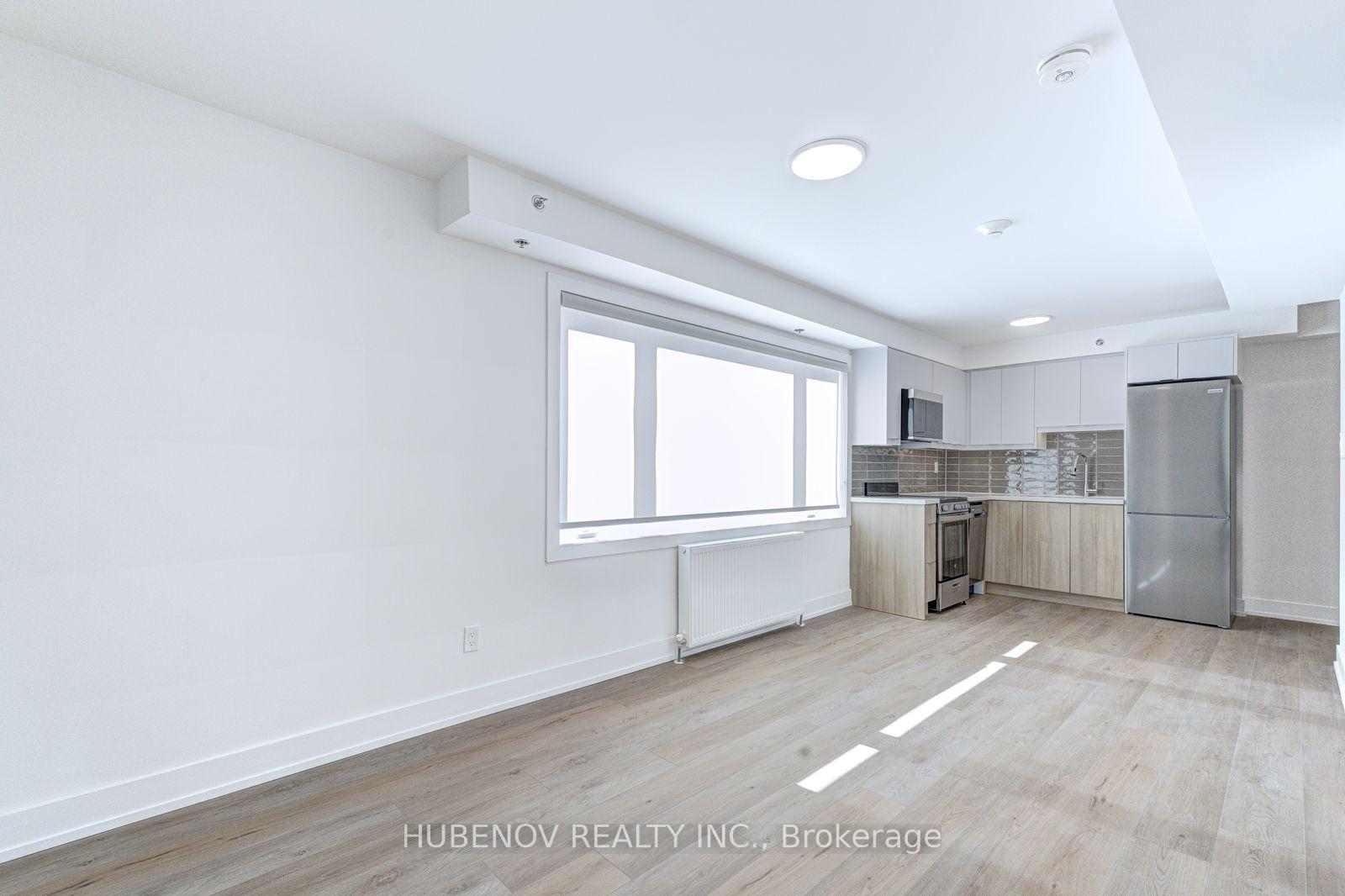 Photo 17 of 222 Lakeshore Road E, Mississauga, Port Credit — HOMEH