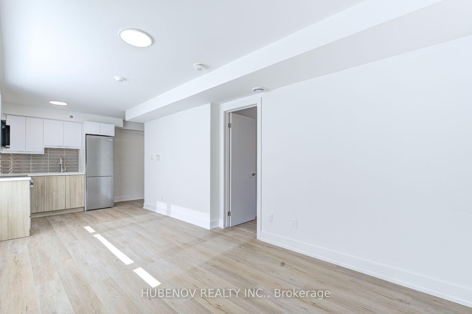 Photo 18 of 222 Lakeshore Road E, Mississauga, Port Credit — HOMEH