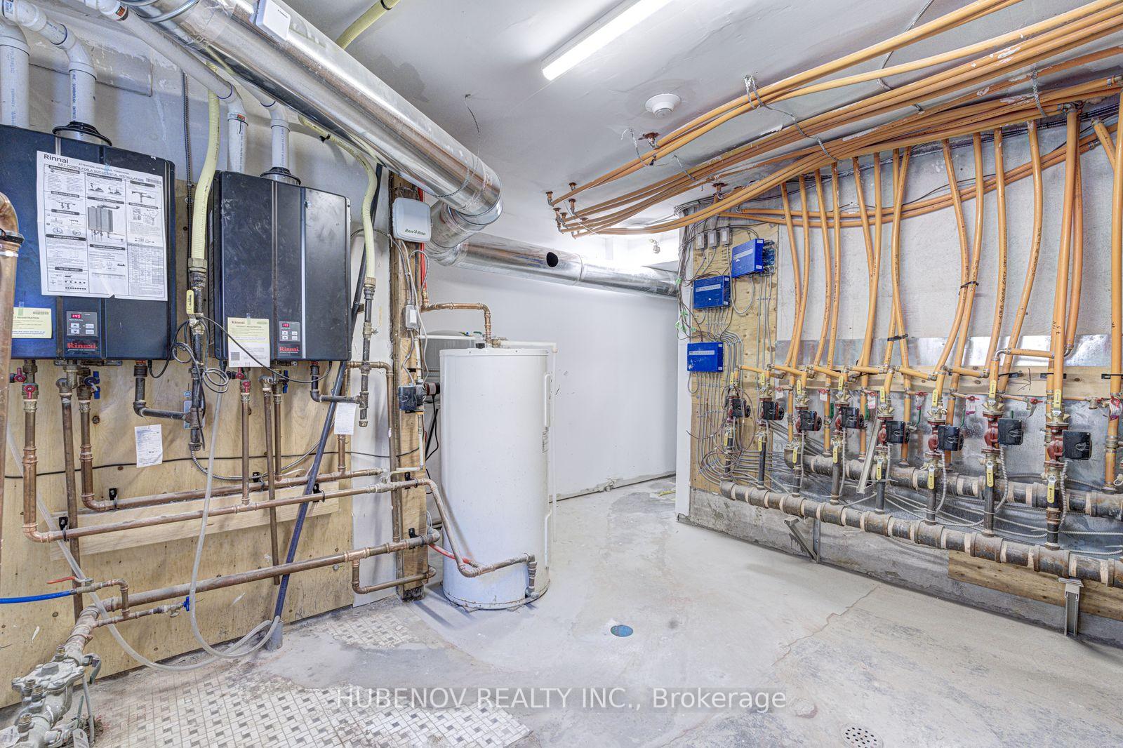Photo 40 of 222 Lakeshore Road E, Mississauga, Port Credit — HOMEH