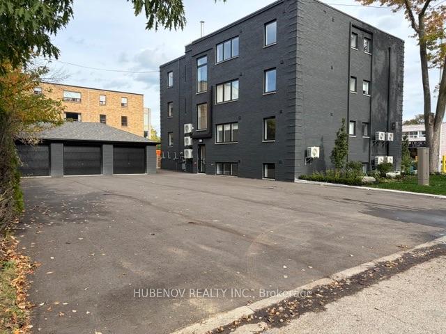 Photo 42 of 222 Lakeshore Road E, Mississauga, Port Credit — HOMEH