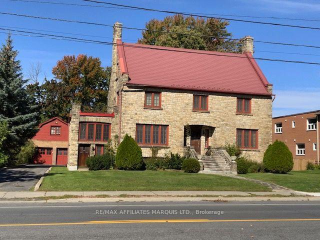 Photo of 425 Second St. E Street E