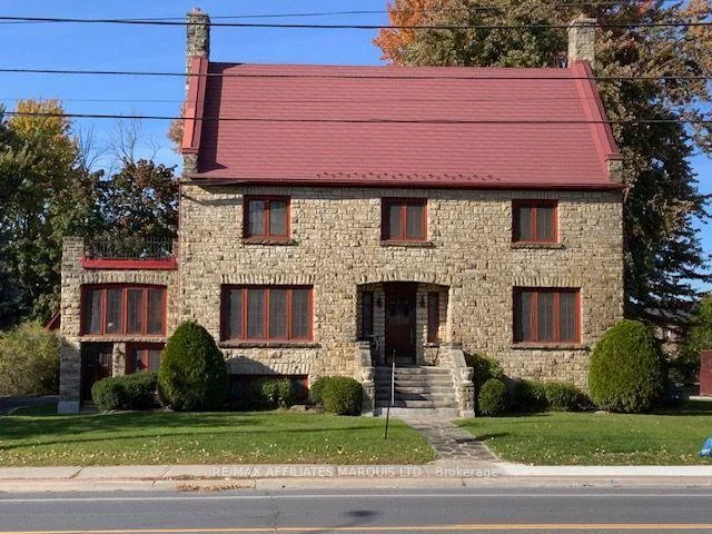 Photo 36 of 425 Second St. E Street E, Cornwall, Cornwall — HOMEH