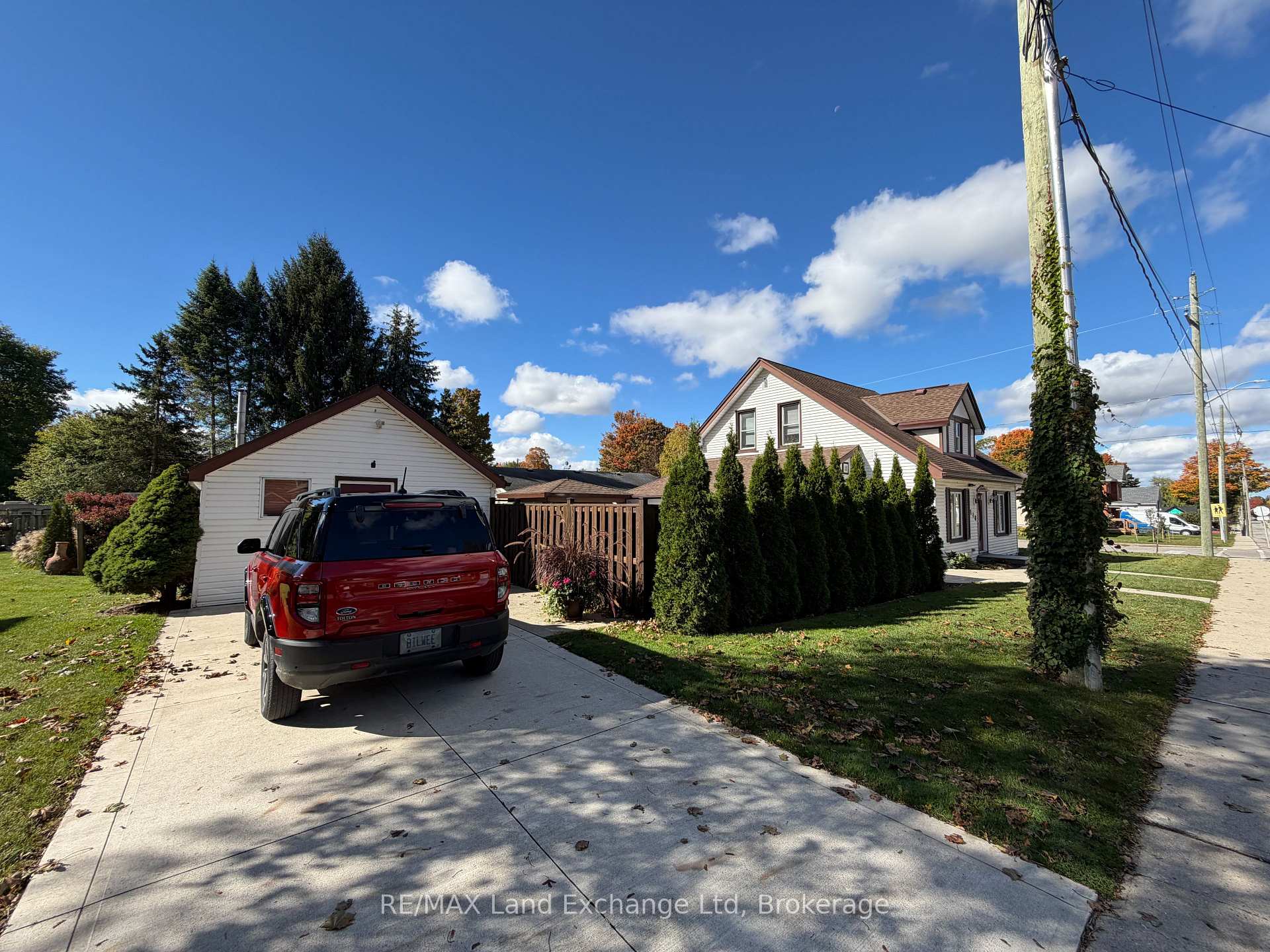 Photo 25 of 118 Victoria Street E, North Huron, Wingham — HOMEH