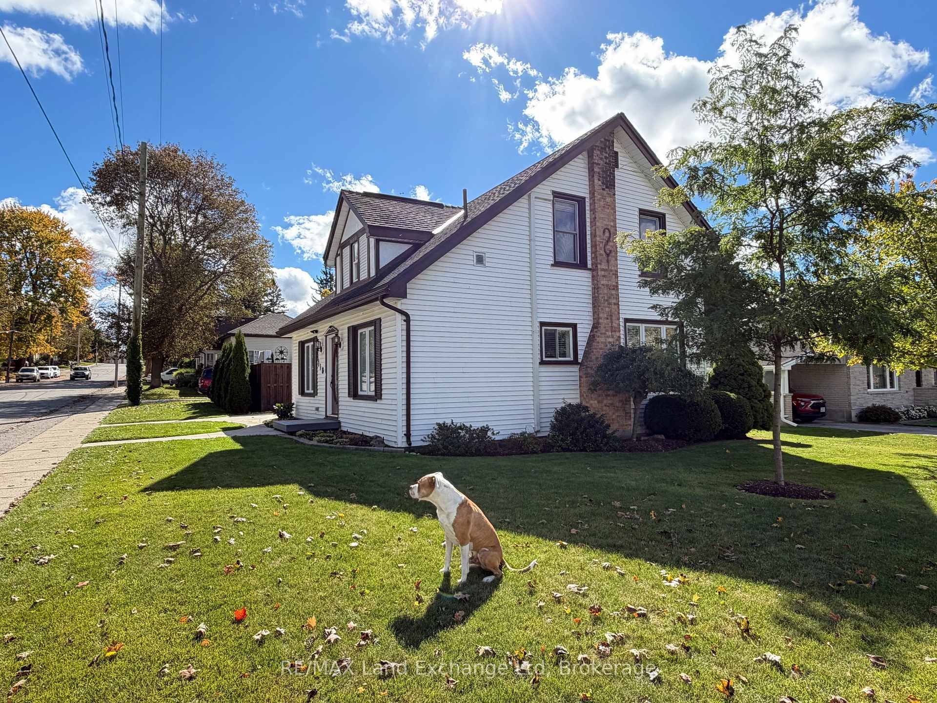 Photo 31 of 118 Victoria Street E, North Huron, Wingham — HOMEH