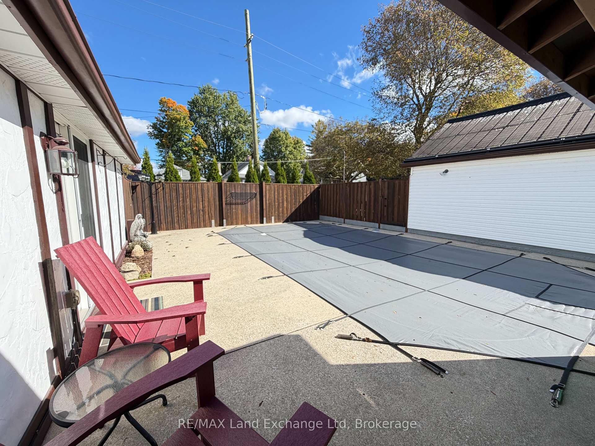Photo 32 of 118 Victoria Street E, North Huron, Wingham — HOMEH
