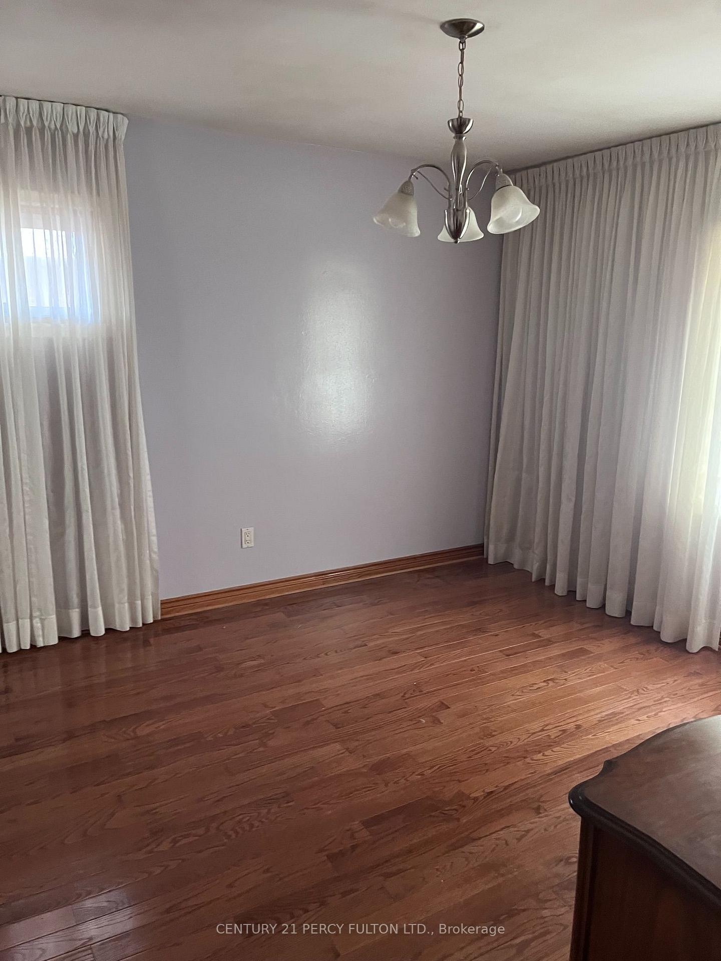 Photo 5 of 41 Pachino Boulevard, Scarborough, Wexford-Maryvale — HOMEH