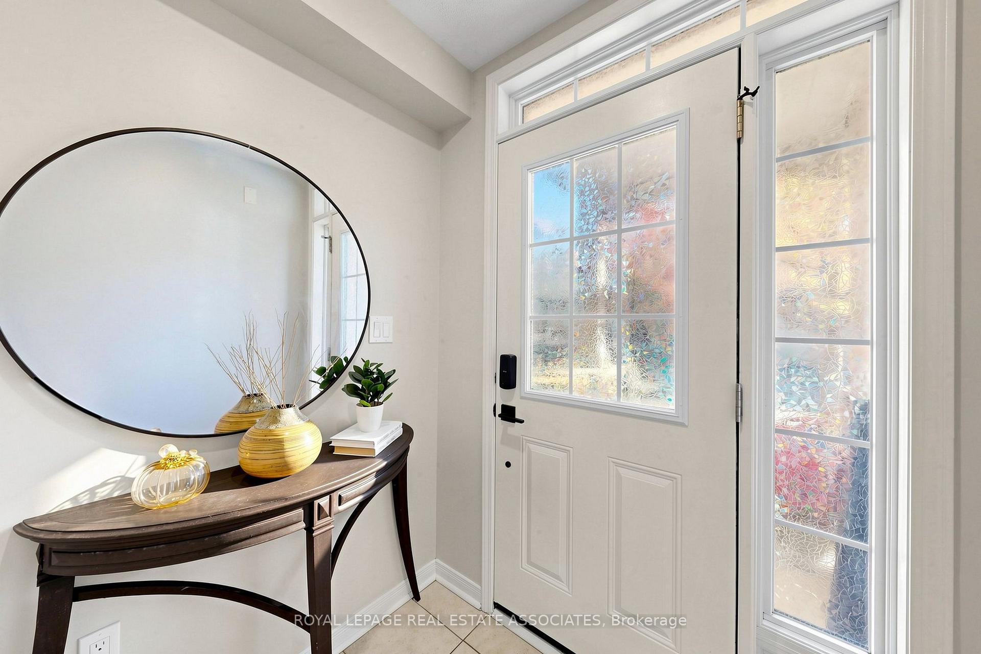 Photo 4 of 22 Benjamin Way, Whitby, Blue Grass Meadows — HOMEH