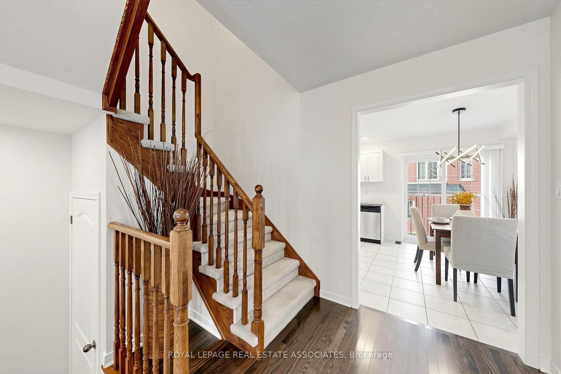 Photo 12 of 22 Benjamin Way, Whitby, Blue Grass Meadows — HOMEH