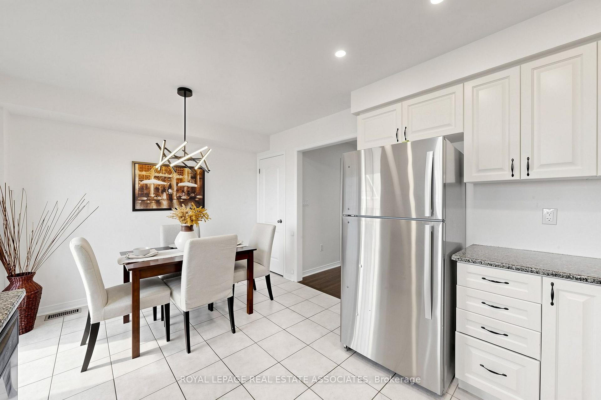 Photo 29 of 22 Benjamin Way, Whitby, Blue Grass Meadows — HOMEH