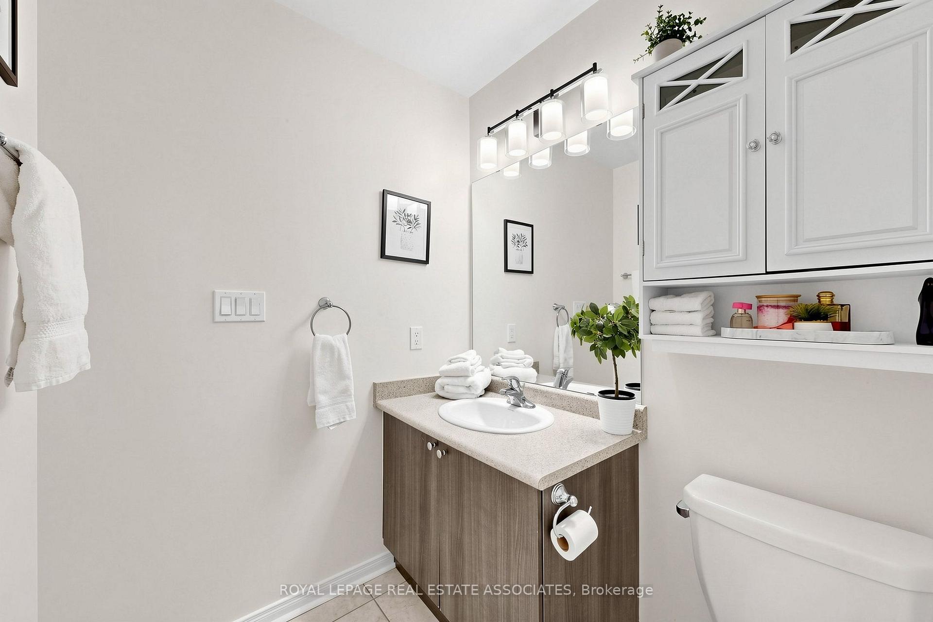 Photo 35 of 22 Benjamin Way, Whitby, Blue Grass Meadows — HOMEH
