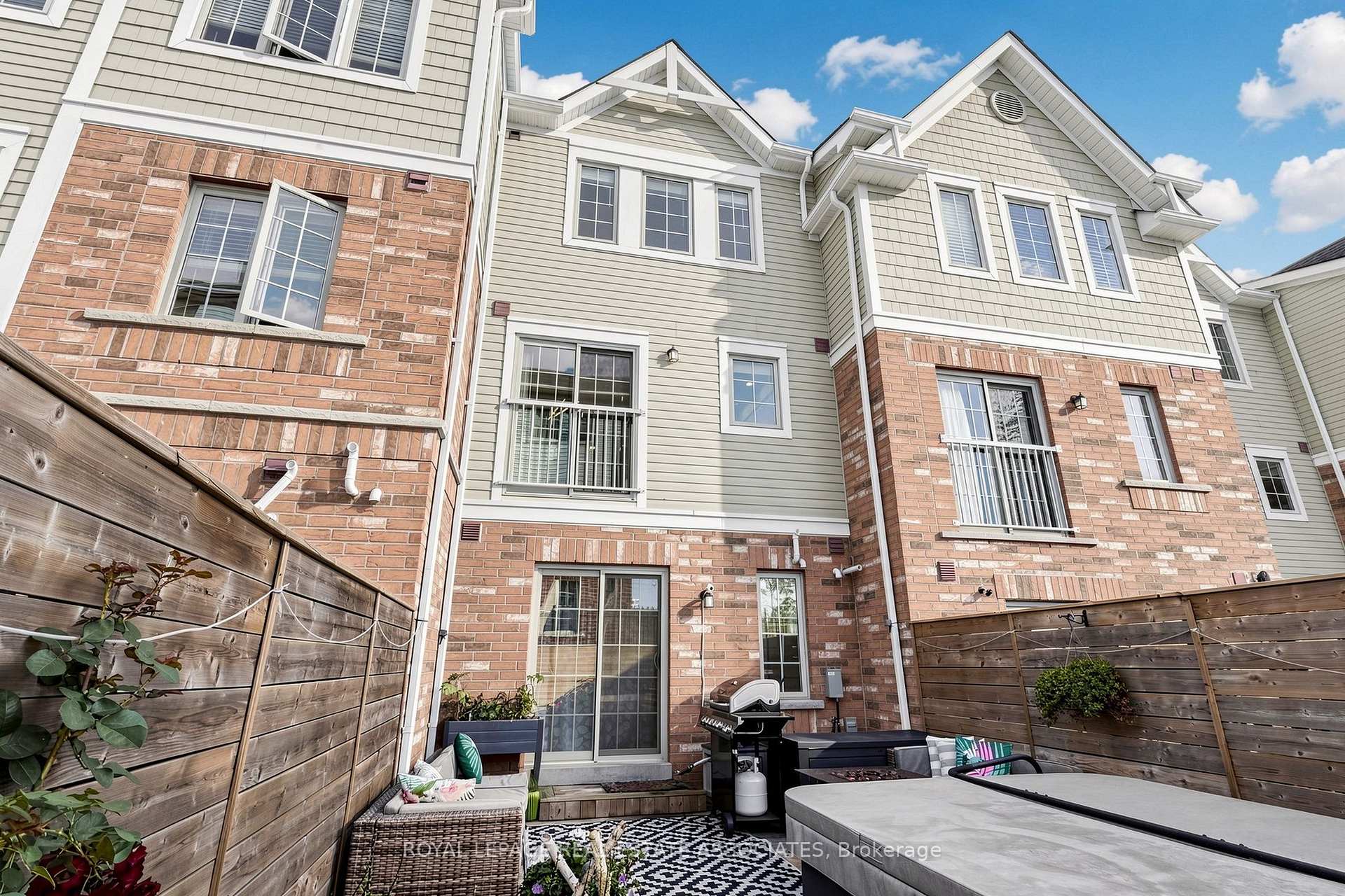 Photo 42 of 22 Benjamin Way, Whitby, Blue Grass Meadows — HOMEH