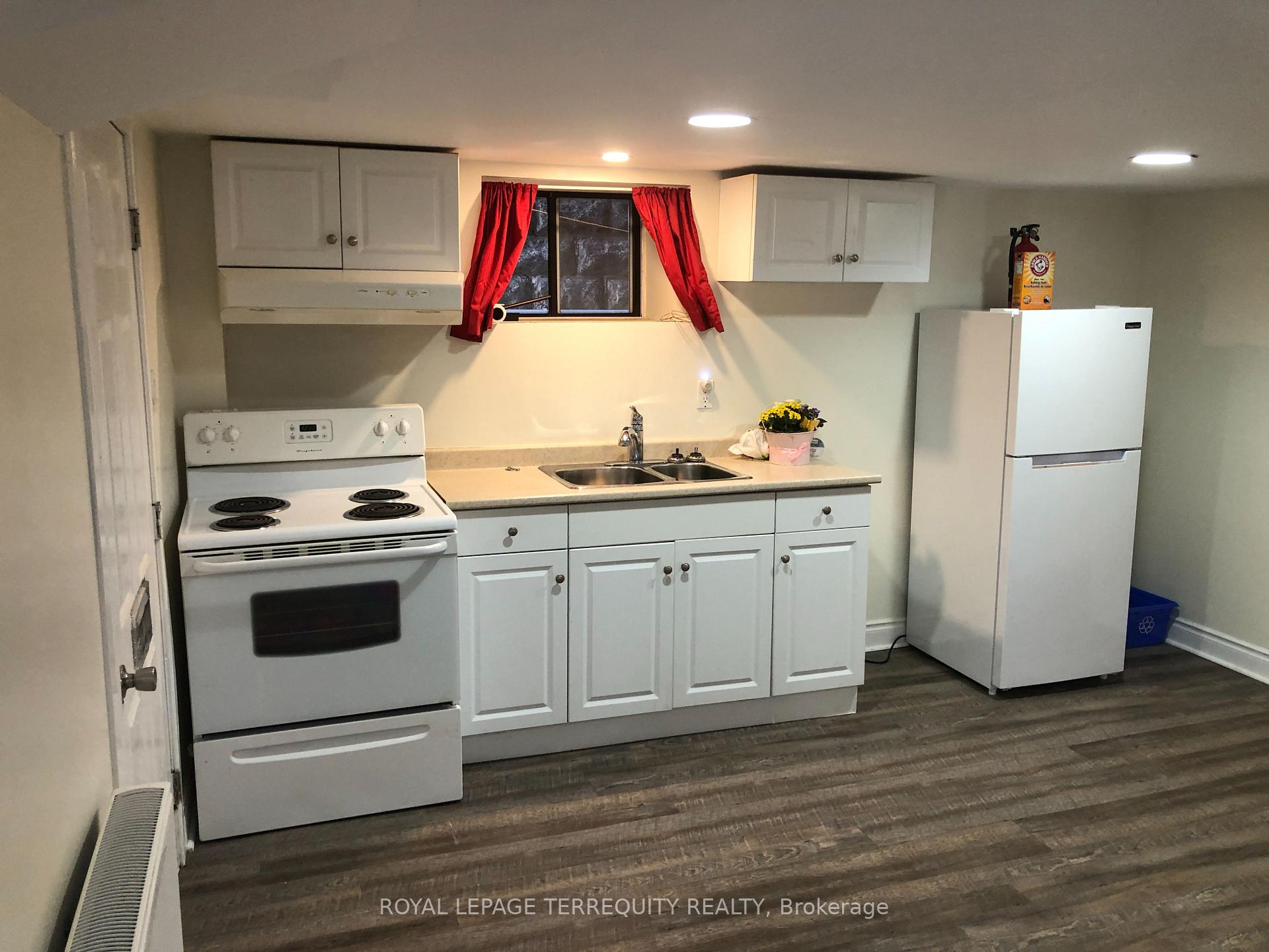 Photo 21 of 167 Westmount Avenue, Toronto, Oakwood Village — HOMEH