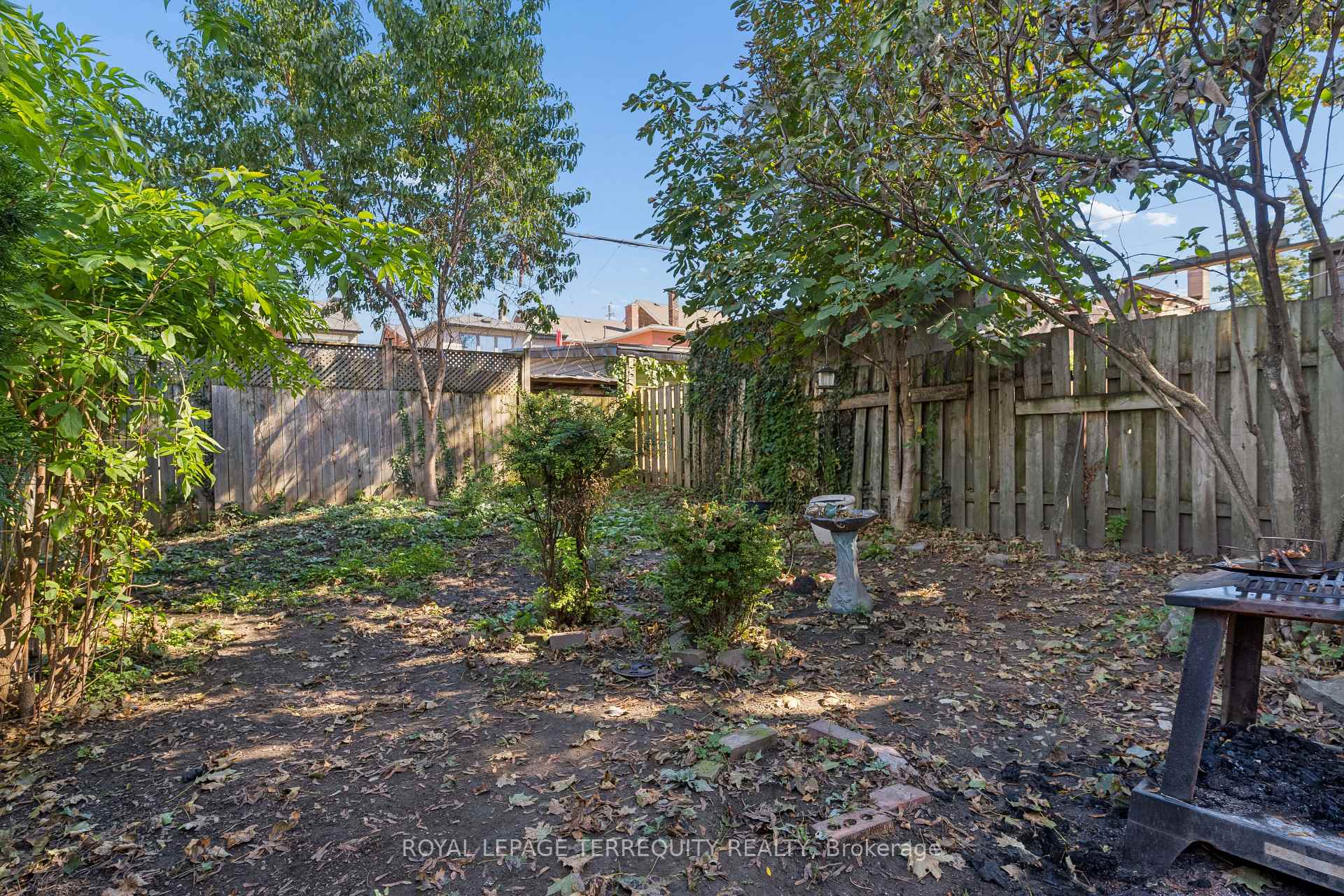 Photo 26 of 167 Westmount Avenue, Toronto, Oakwood Village — HOMEH