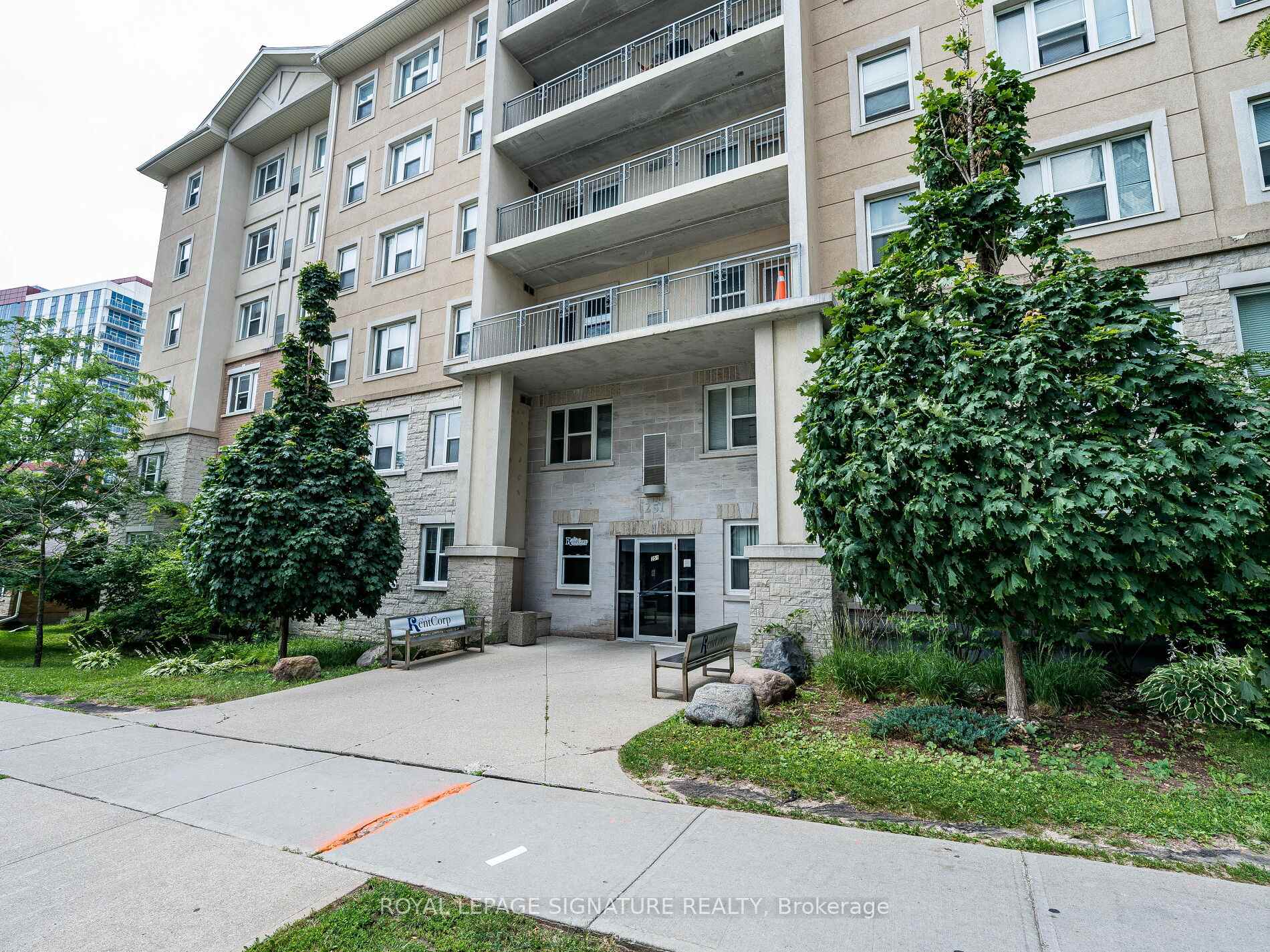 Photo 2 of Unit 206, 251 Lester Street, Waterloo, Downtown Waterloo — HOMEH
