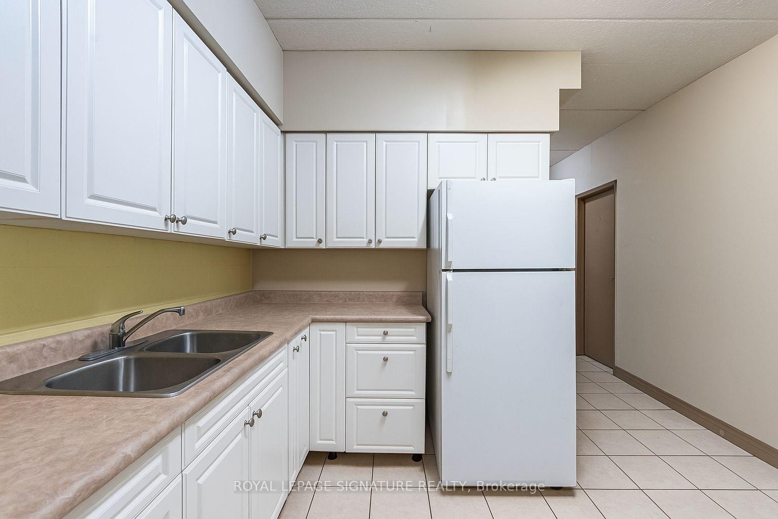 Photo 8 of Unit 206, 251 Lester Street, Waterloo, Downtown Waterloo — HOMEH