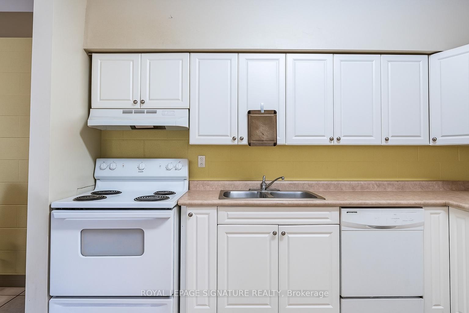 Photo 10 of Unit 206, 251 Lester Street, Waterloo, Downtown Waterloo — HOMEH