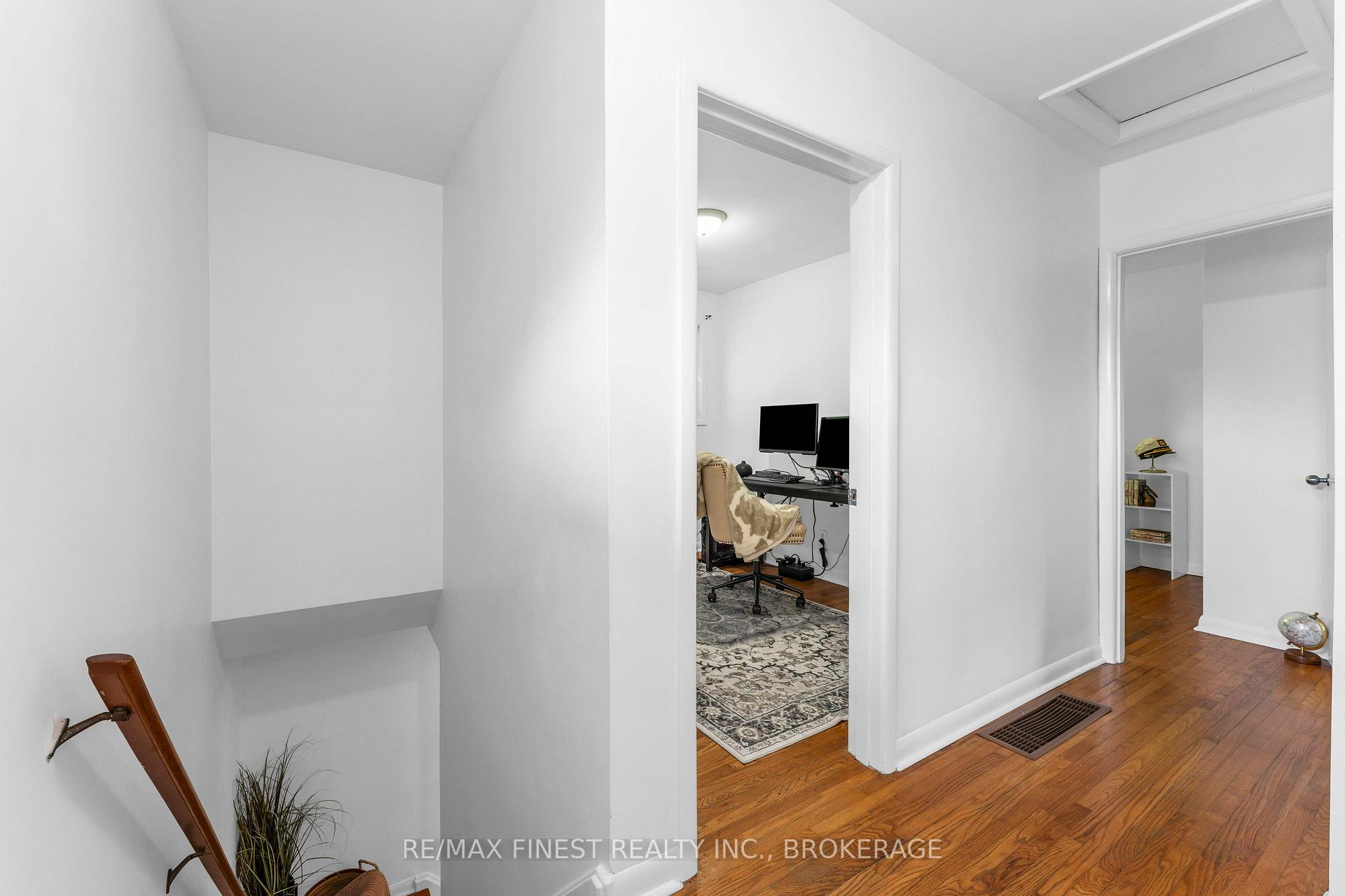 Photo 21 of 330 Meadowcrest Road, Kingston, City SouthWest — HOMEH