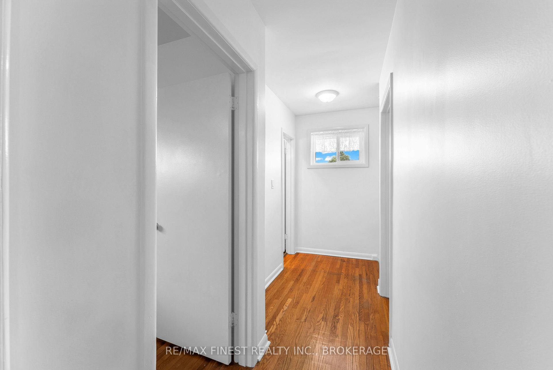 Photo 23 of 330 Meadowcrest Road, Kingston, City SouthWest — HOMEH