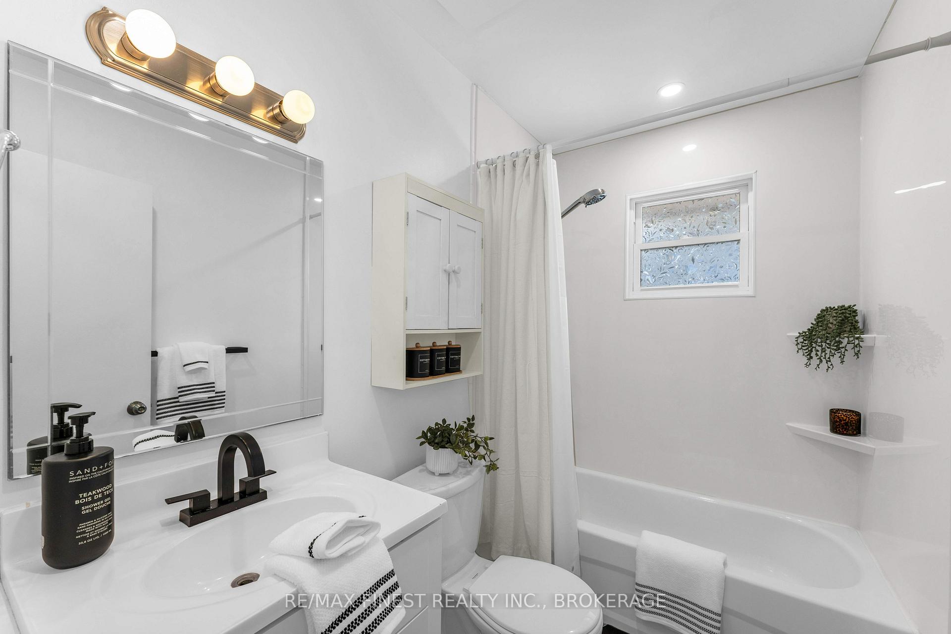 Photo 24 of 330 Meadowcrest Road, Kingston, City SouthWest — HOMEH