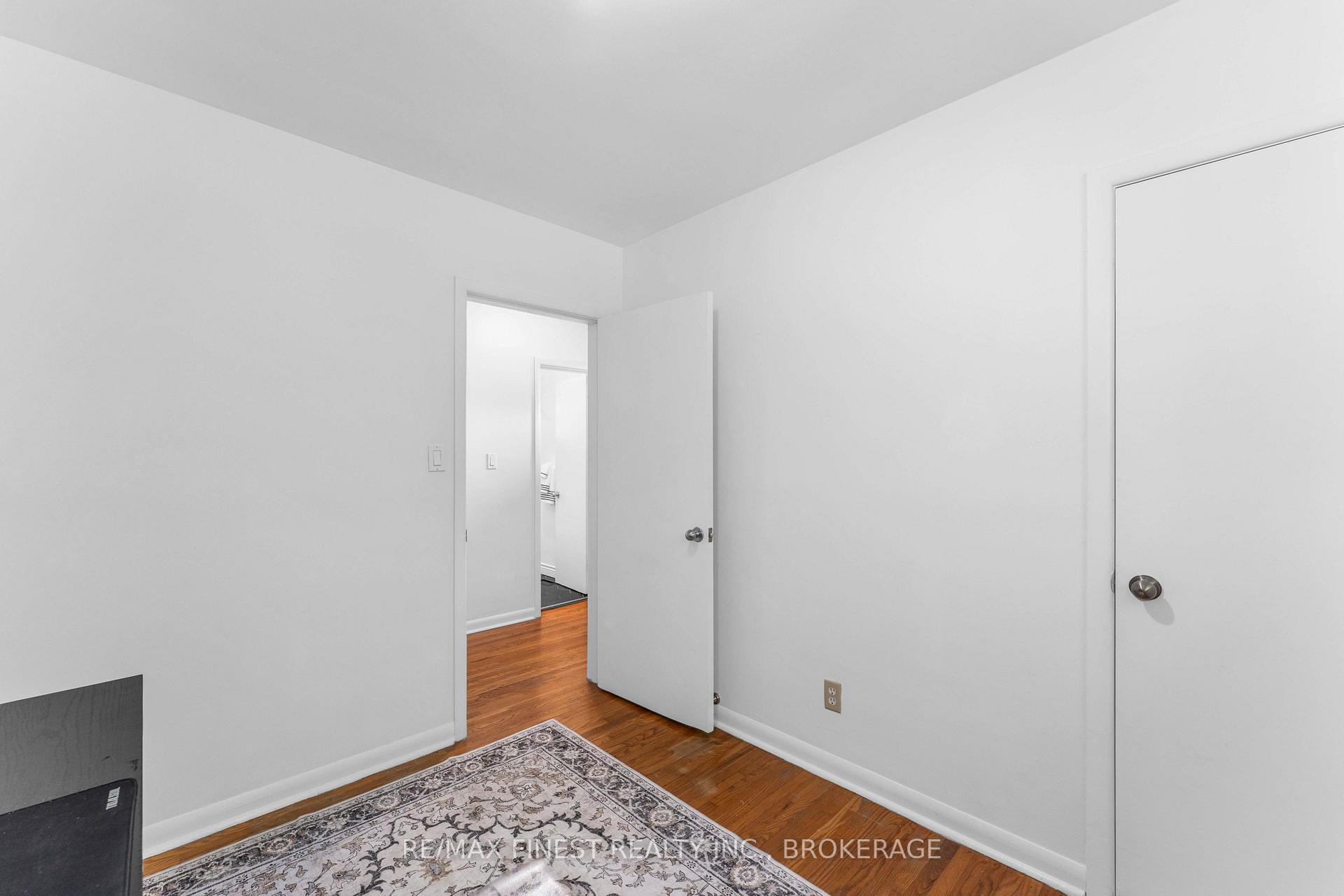 Photo 32 of 330 Meadowcrest Road, Kingston, City SouthWest — HOMEH
