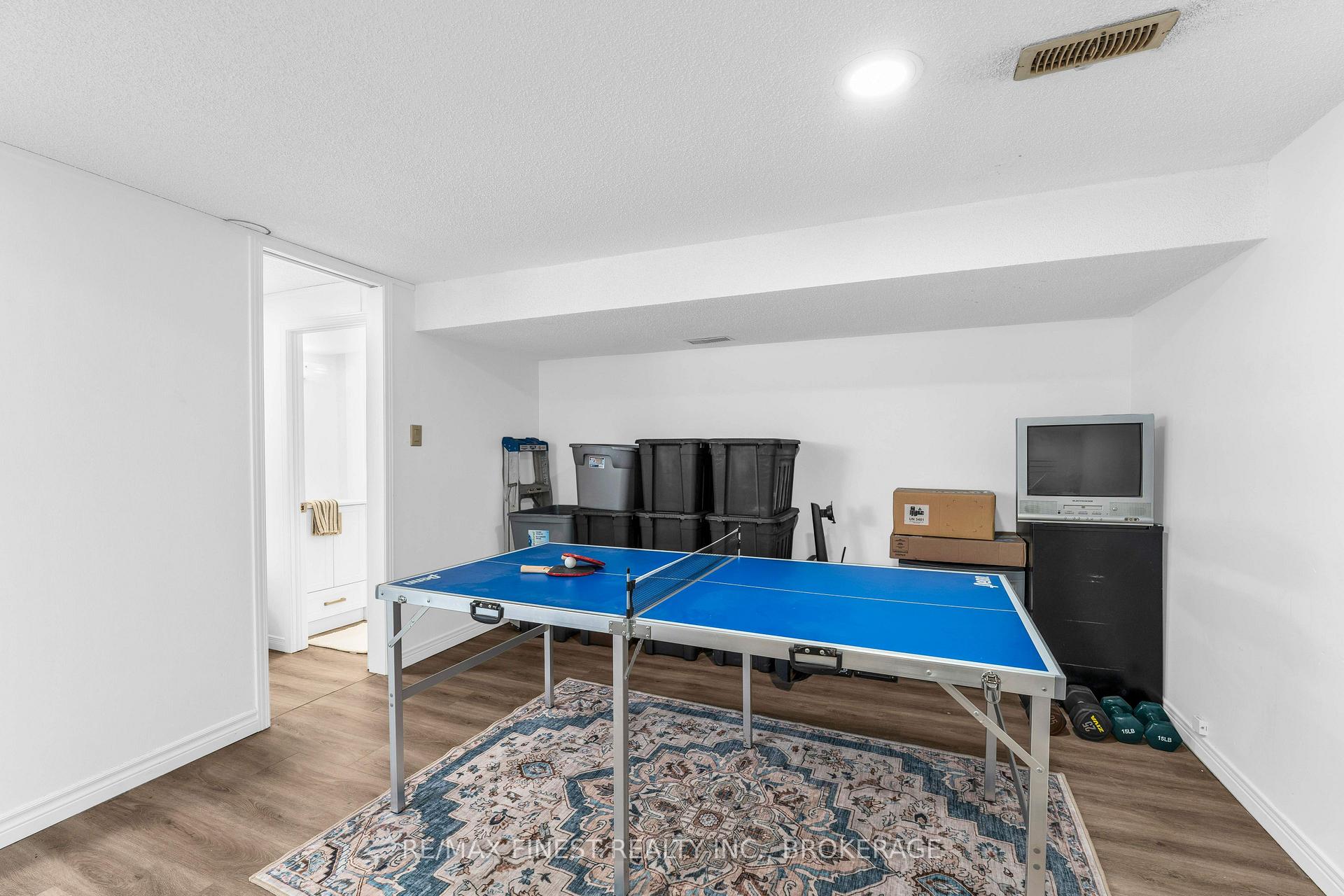 Photo 38 of 330 Meadowcrest Road, Kingston, City SouthWest — HOMEH