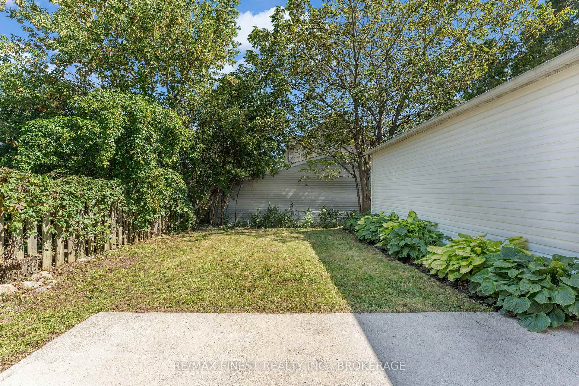Photo 45 of 330 Meadowcrest Road, Kingston, City SouthWest — HOMEH