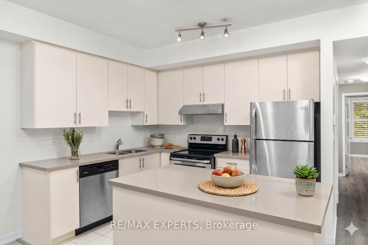 Photo 7 of Unit A04, 26 Bruce Street, Vaughan, East Woodbridge — HOMEH