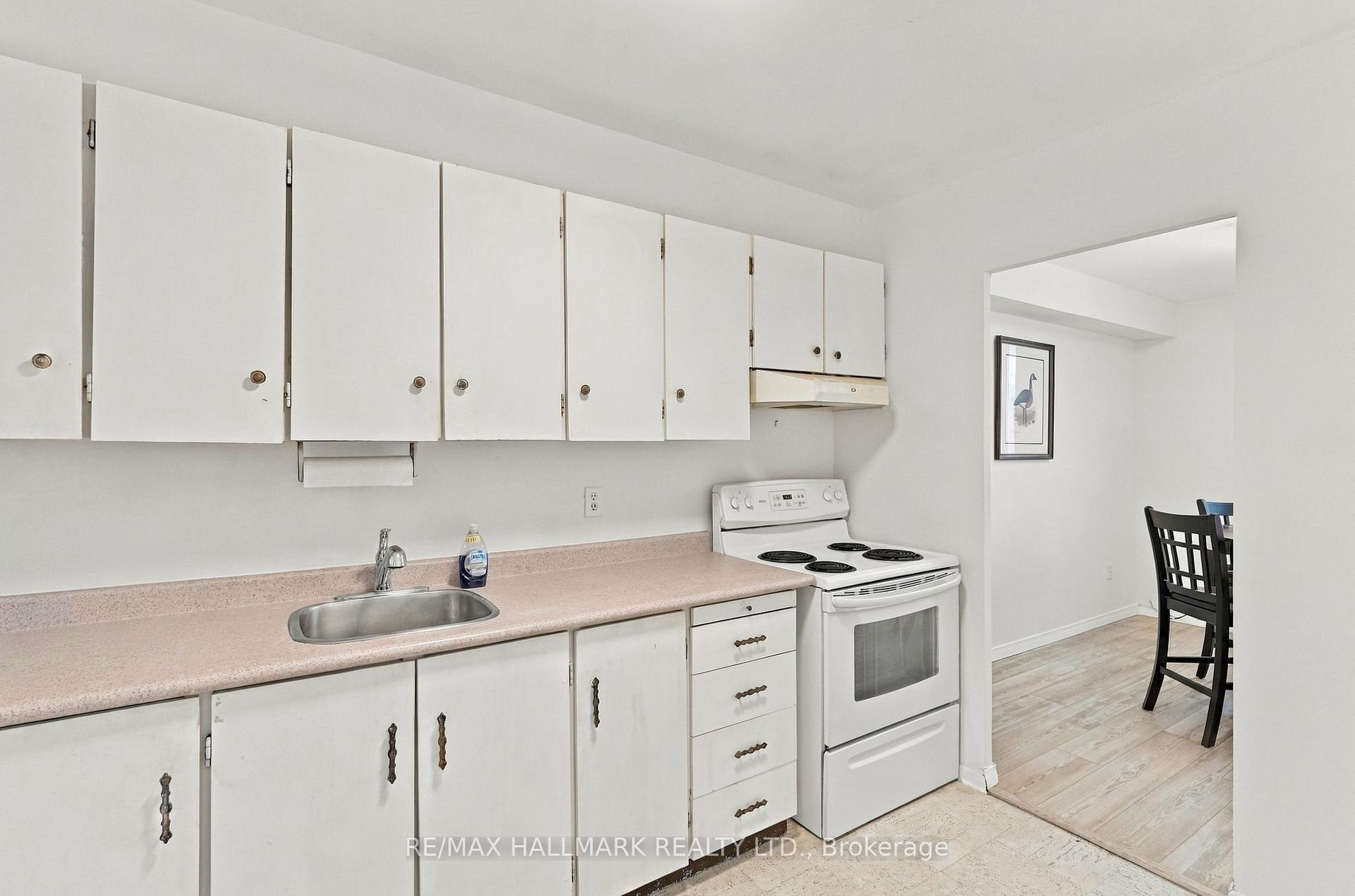 Photo 7 of Unit 1419, 1 Massey Square, Toronto, Crescent Town — HOMEH