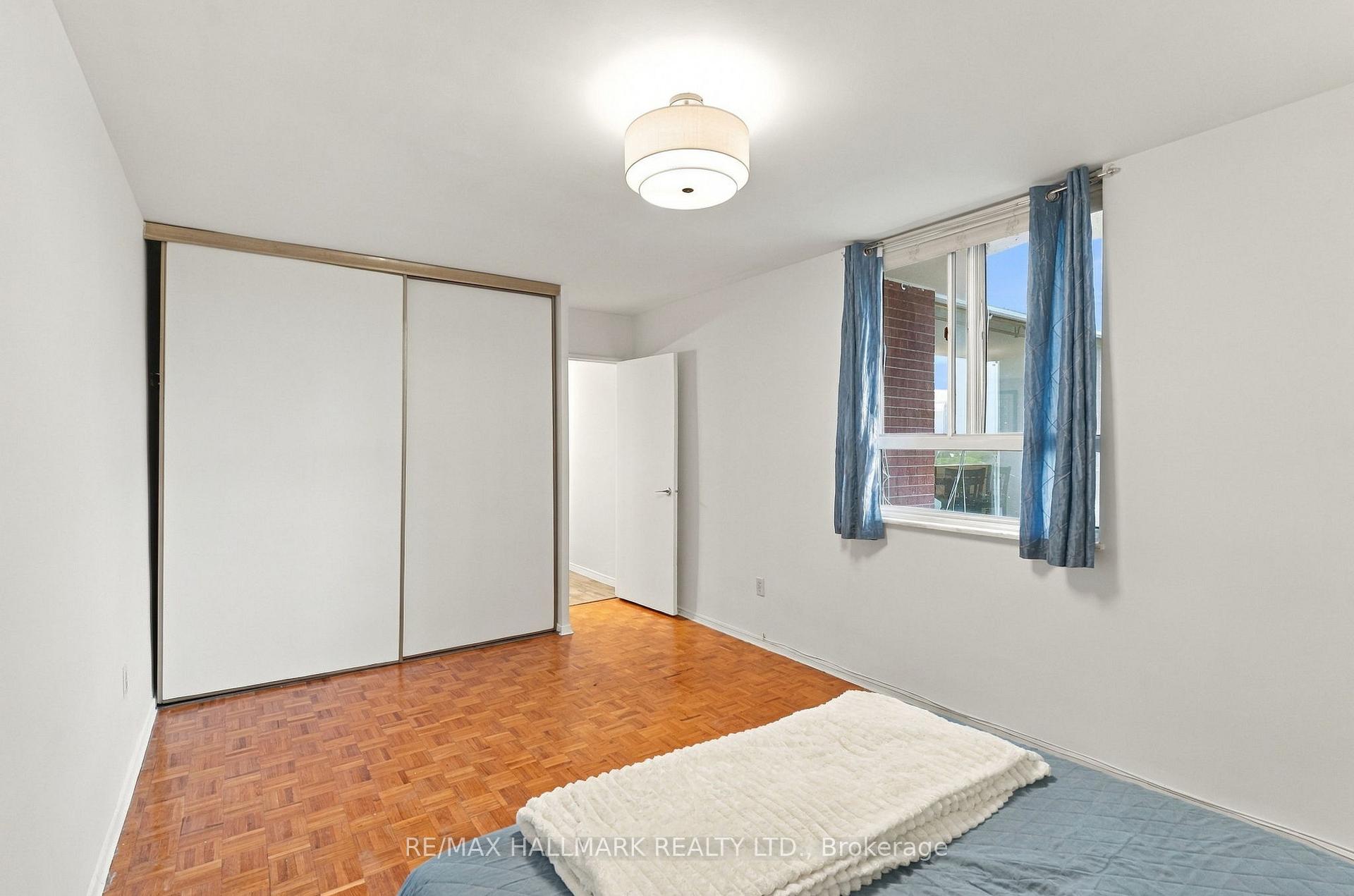 Photo 10 of Unit 1419, 1 Massey Square, Toronto, Crescent Town — HOMEH