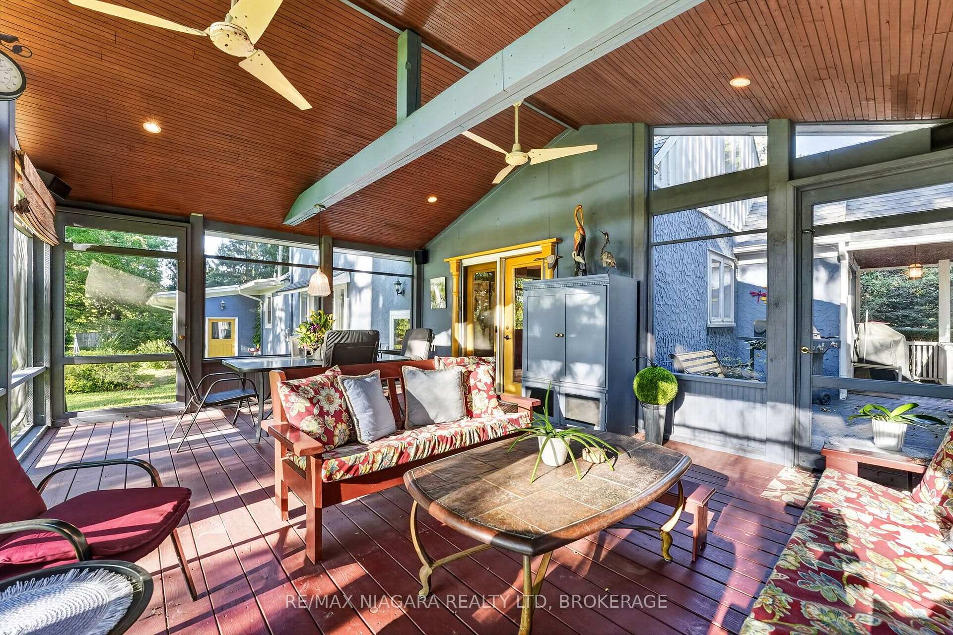 Photo 17 of 1577 Gregory Road, St. Catharines, Rural Fourth — HOMEH