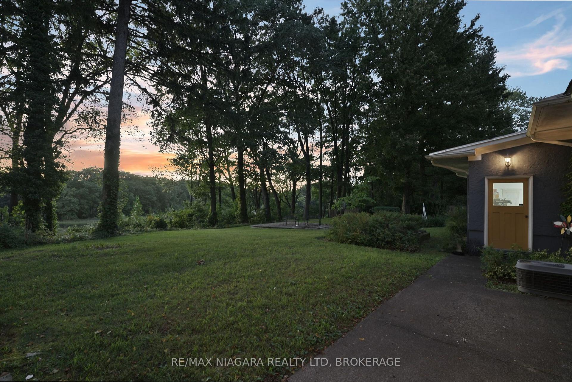 Photo 50 of 1577 Gregory Road, St. Catharines, Rural Fourth — HOMEH