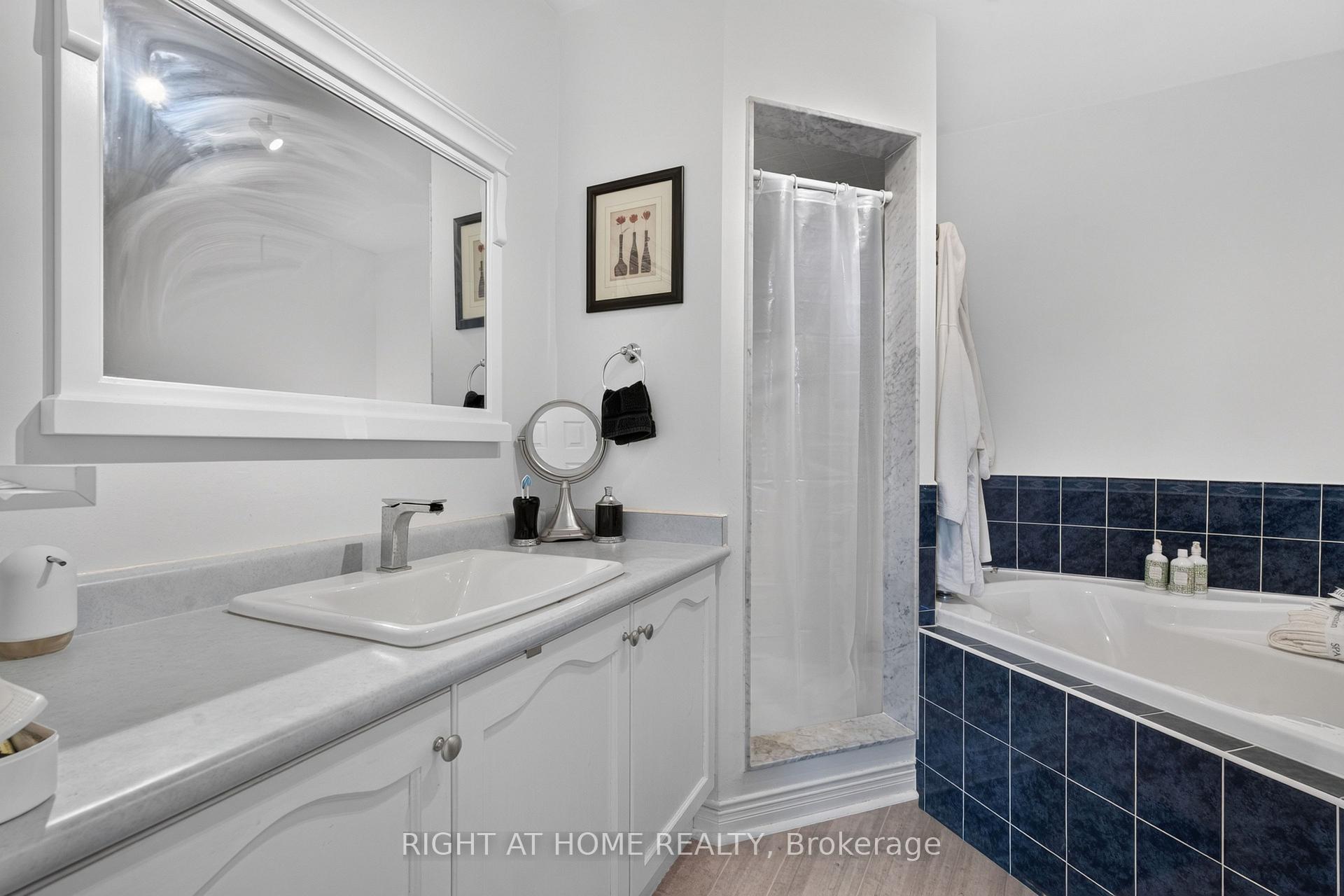 Photo 18 of 34 Gilgorm Road, Brampton, Brampton West — HOMEH