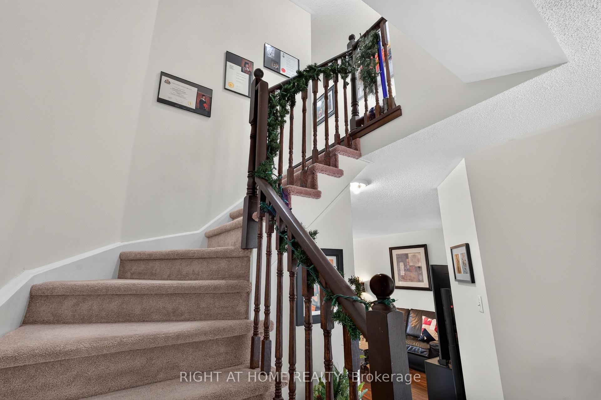 Photo 26 of 34 Gilgorm Road, Brampton, Brampton West — HOMEH