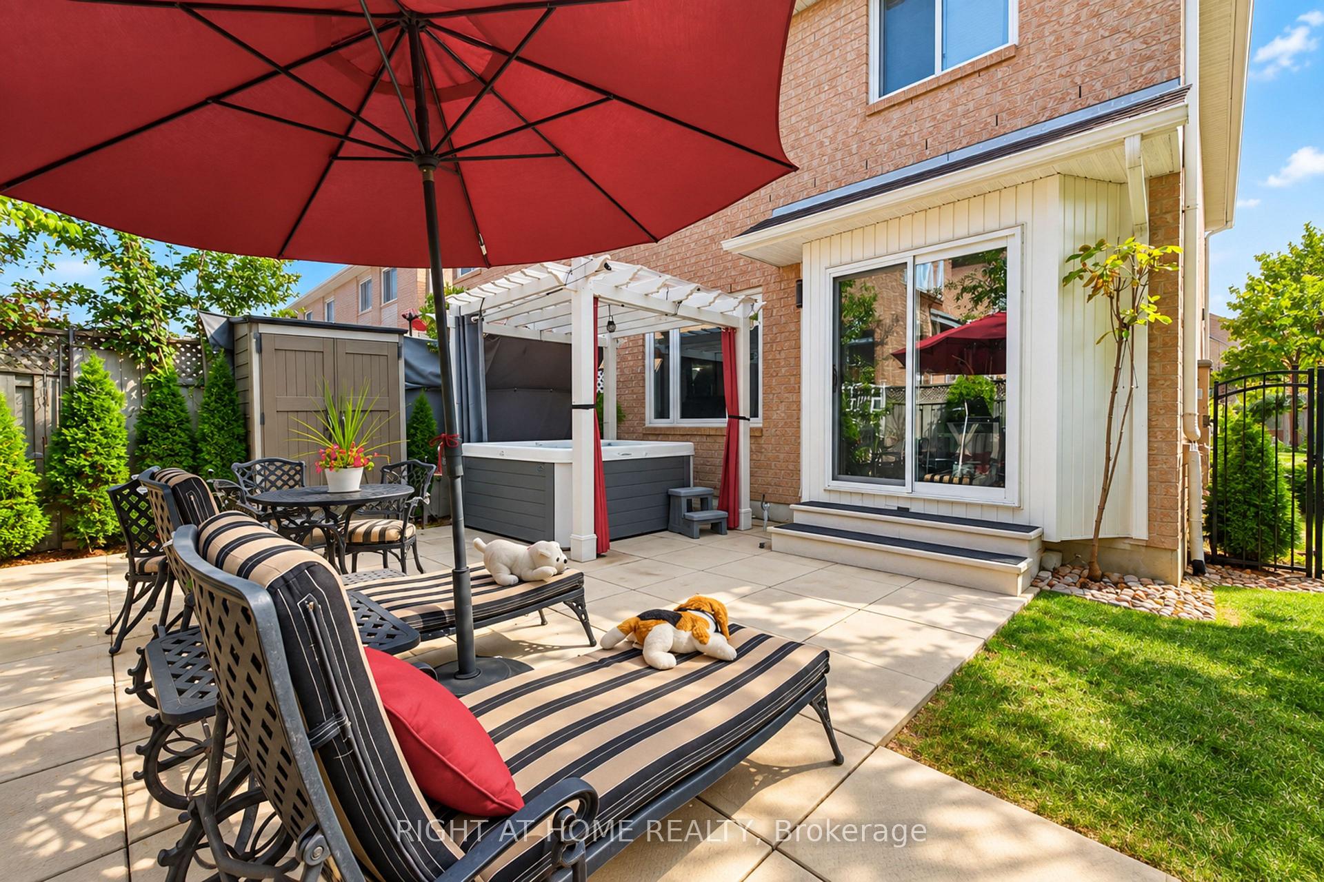 Photo 30 of 34 Gilgorm Road, Brampton, Brampton West — HOMEH