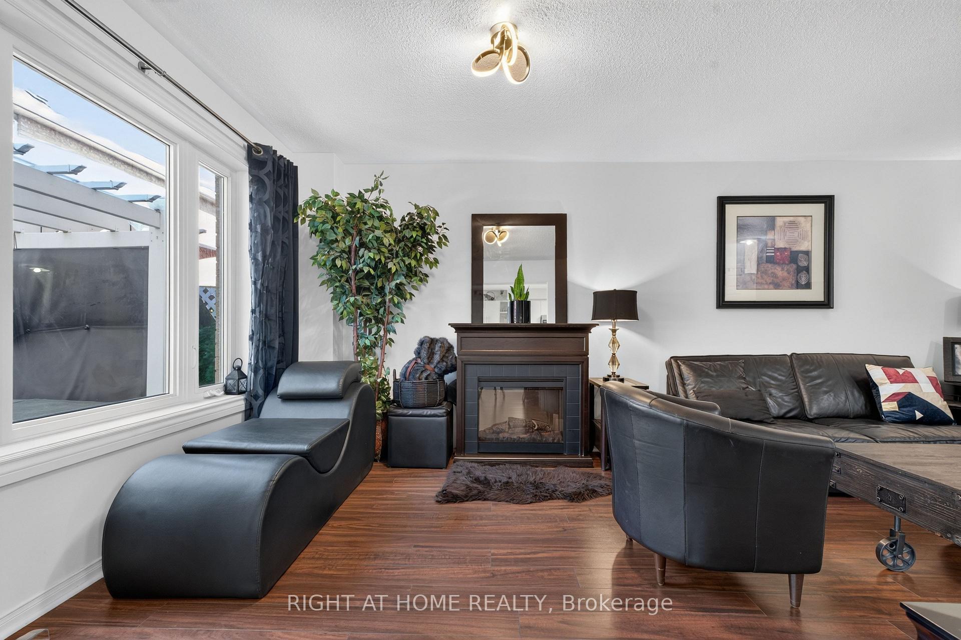 Photo 43 of 34 Gilgorm Road, Brampton, Brampton West — HOMEH