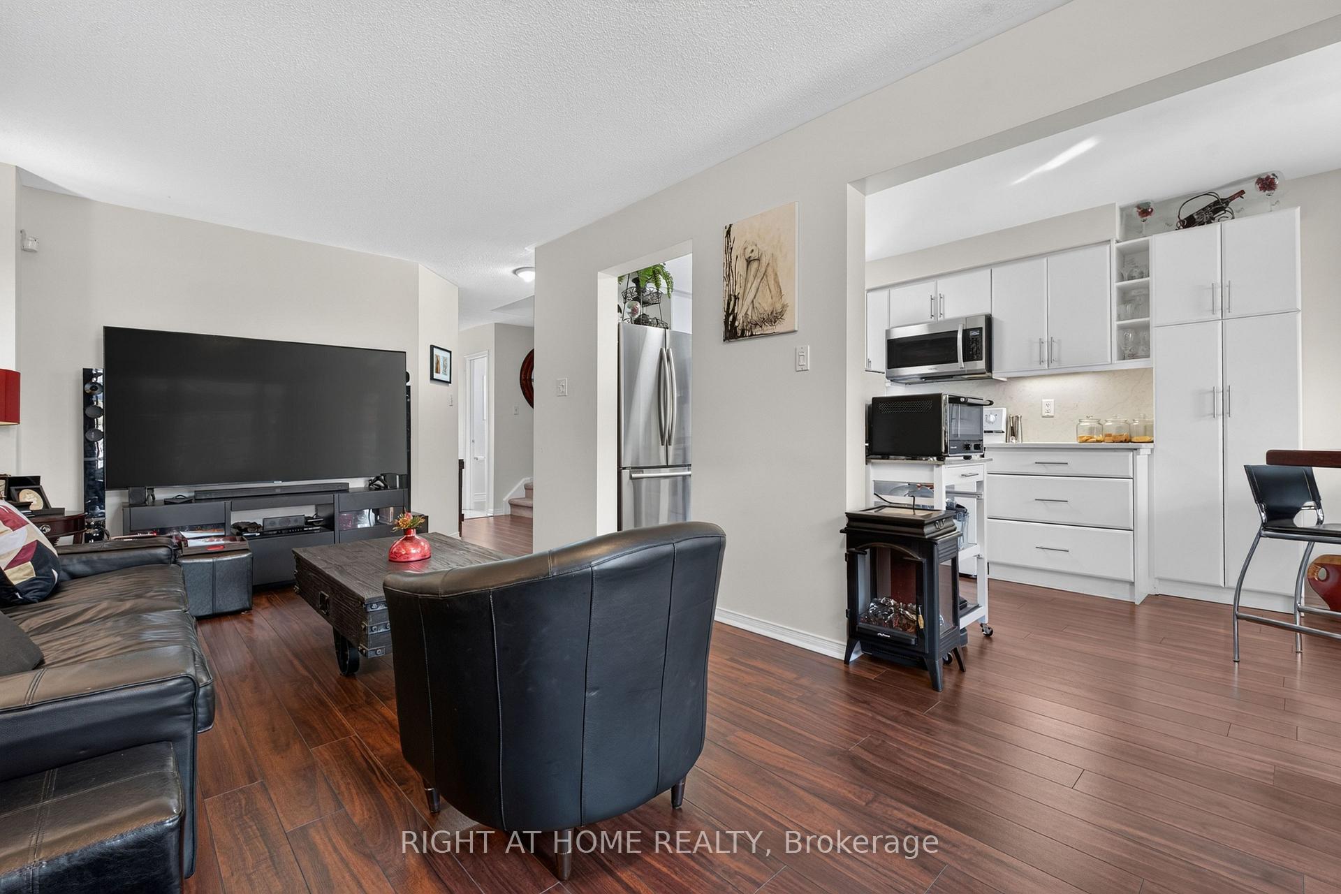 Photo 45 of 34 Gilgorm Road, Brampton, Brampton West — HOMEH