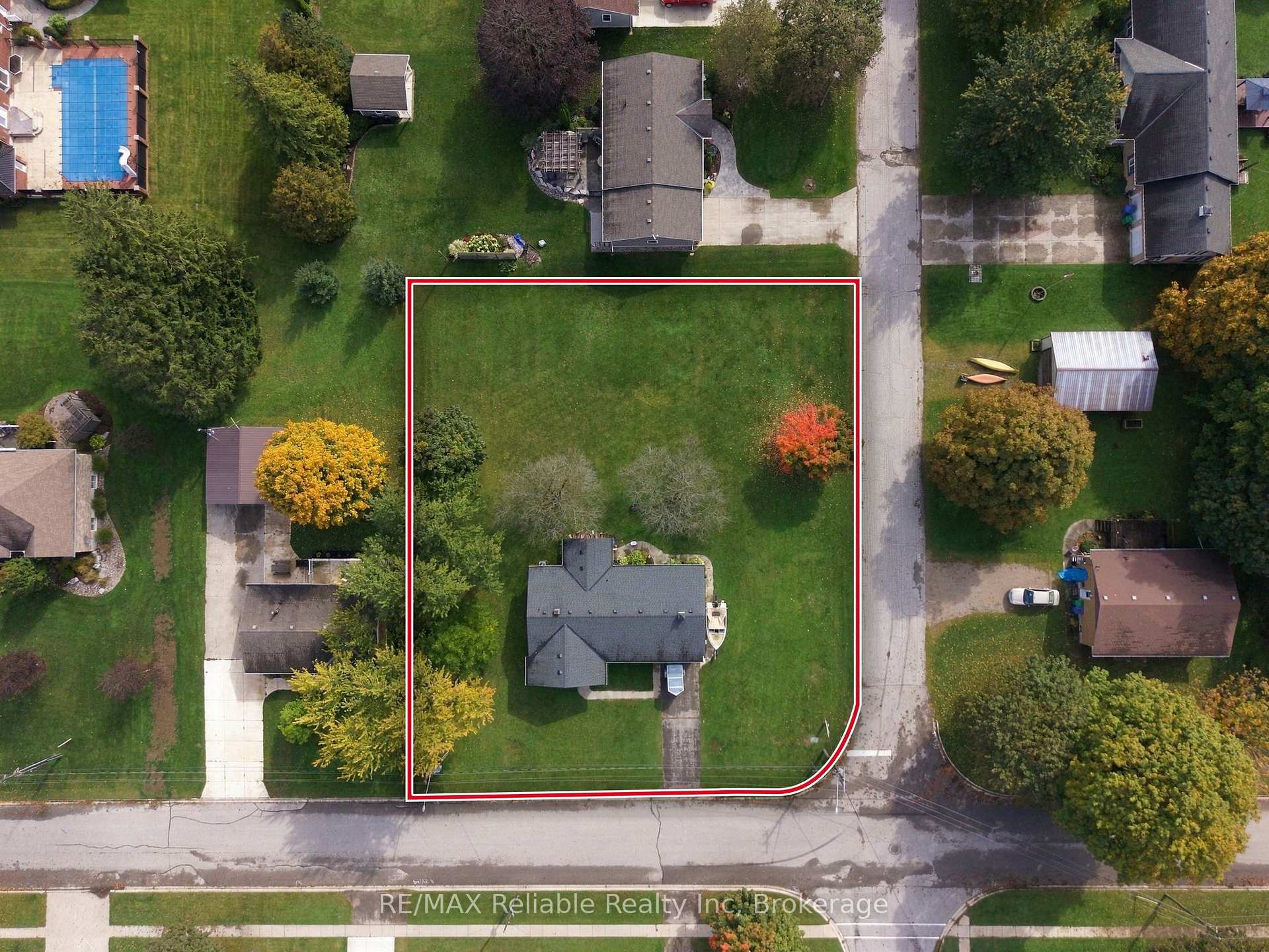 Photo 5 of 304 Morris Street, North Huron, Blyth — HOMEH