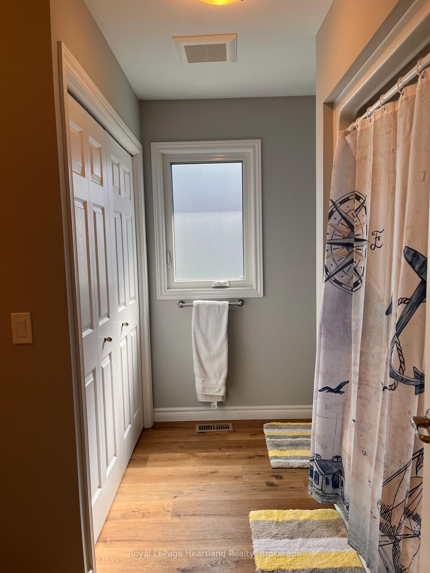 Photo 13 of 12 Sweetwater Drive S, Goderich, Goderich (Town) — HOMEH