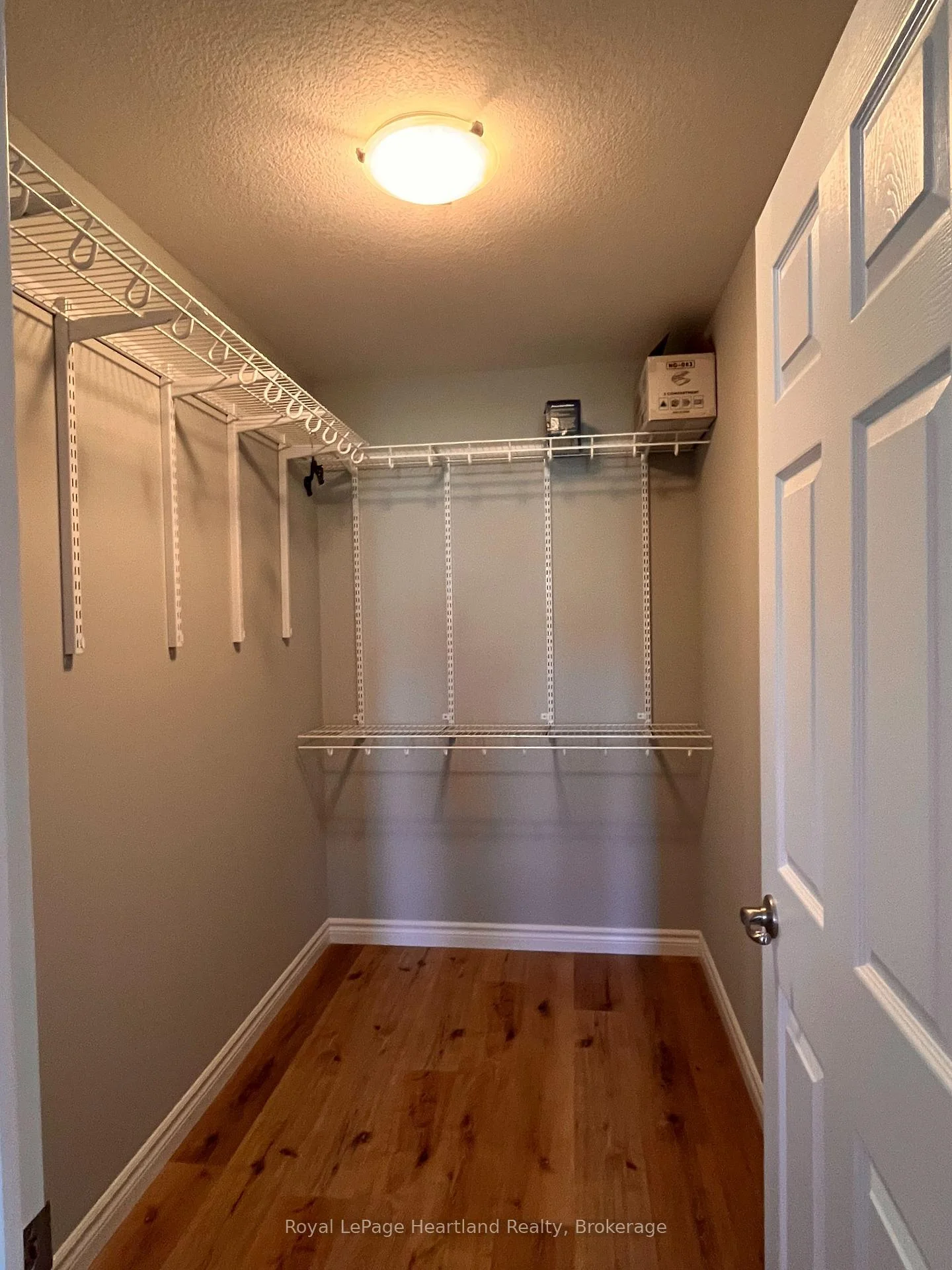 Photo 16 of 12 Sweetwater Drive S, Goderich, Goderich (Town) — HOMEH