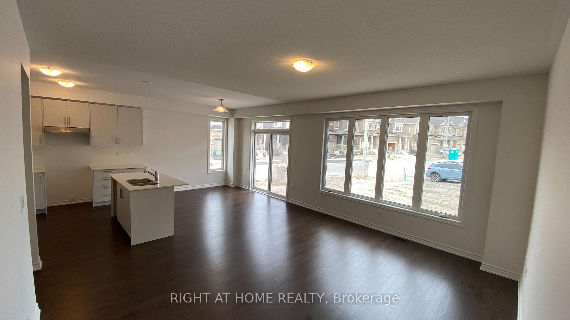 Photo 4 of 245 Madelaine Drive, Barrie, Rural Barrie Southeast — HOMEH