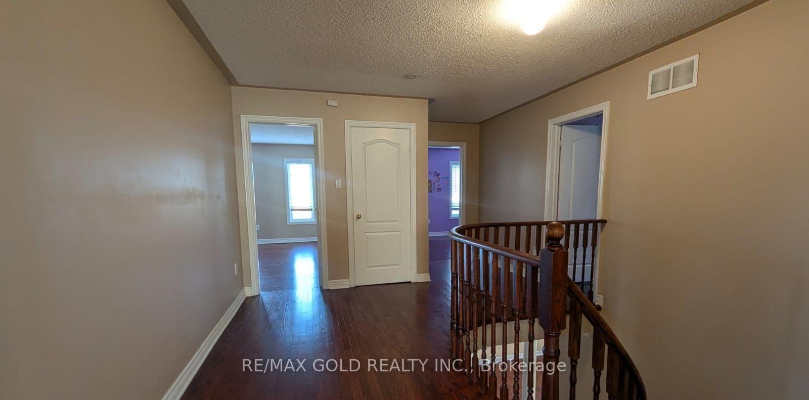Photo 5 of 3 Borneo Crescent, Brampton, Sandringham-Wellington — HOMEH