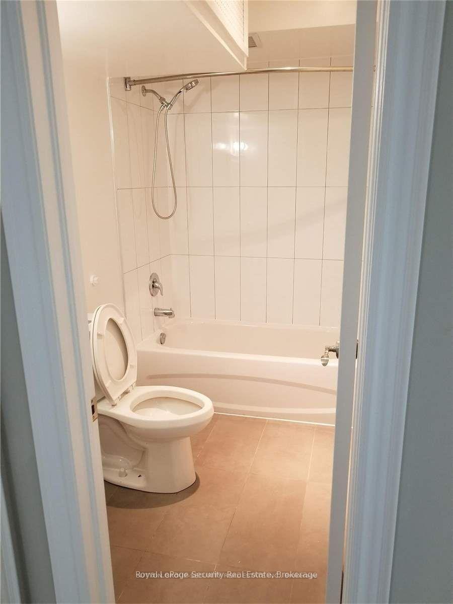 Photo 7 of Unit Basement, 48 Station Road, Etobicoke, Mimico — HOMEH