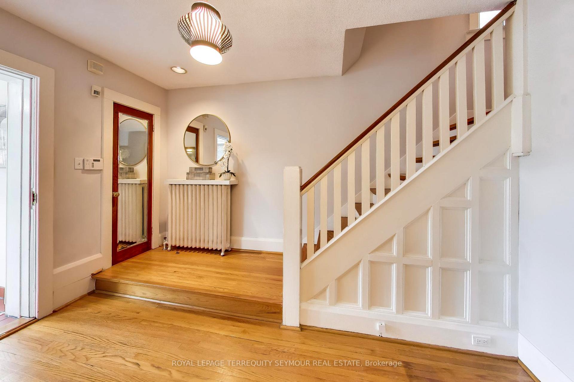 Photo 4 of 105 Clifton Road, Toronto, Rosedale-Moore Park — HOMEH