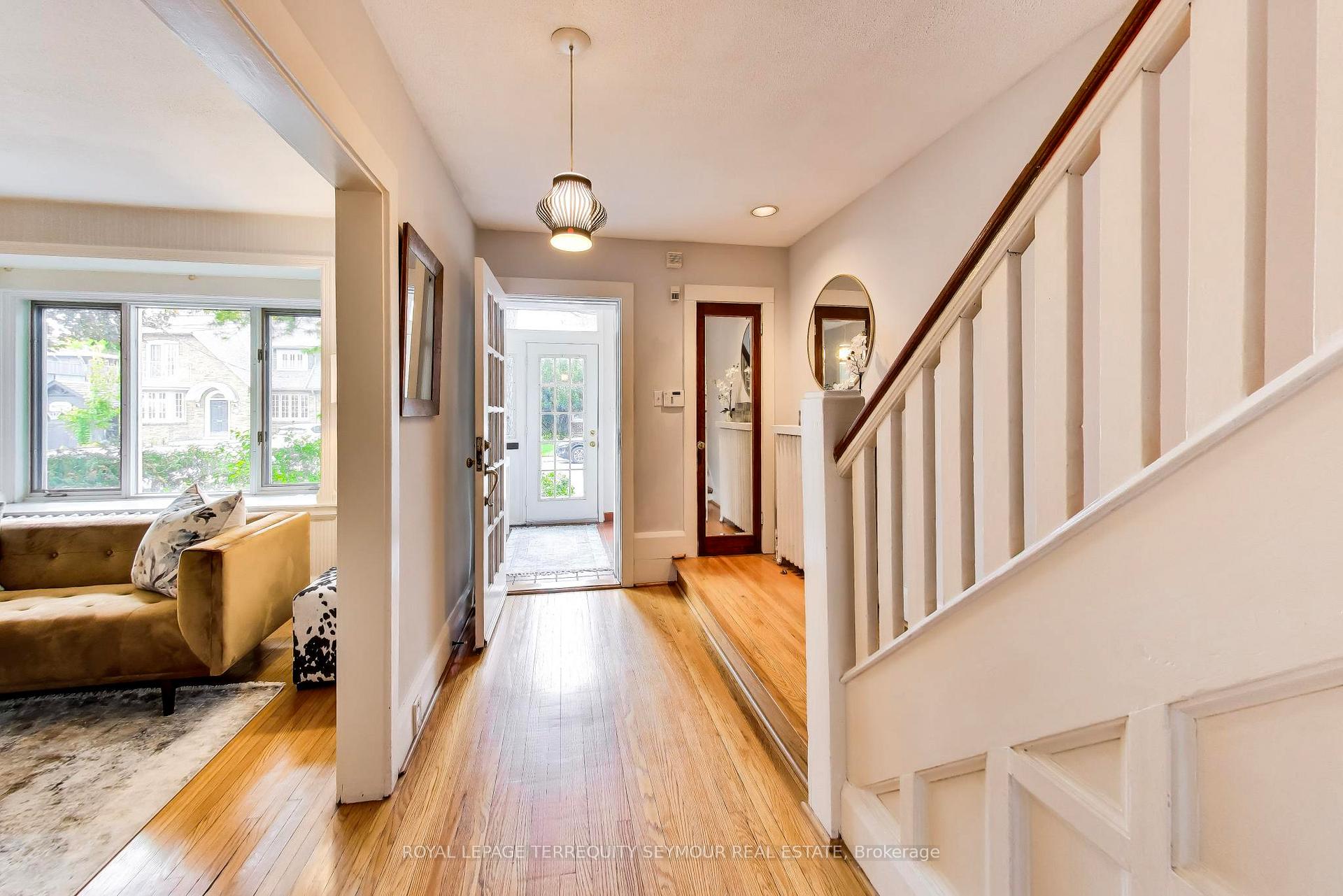 Photo 5 of 105 Clifton Road, Toronto, Rosedale-Moore Park — HOMEH