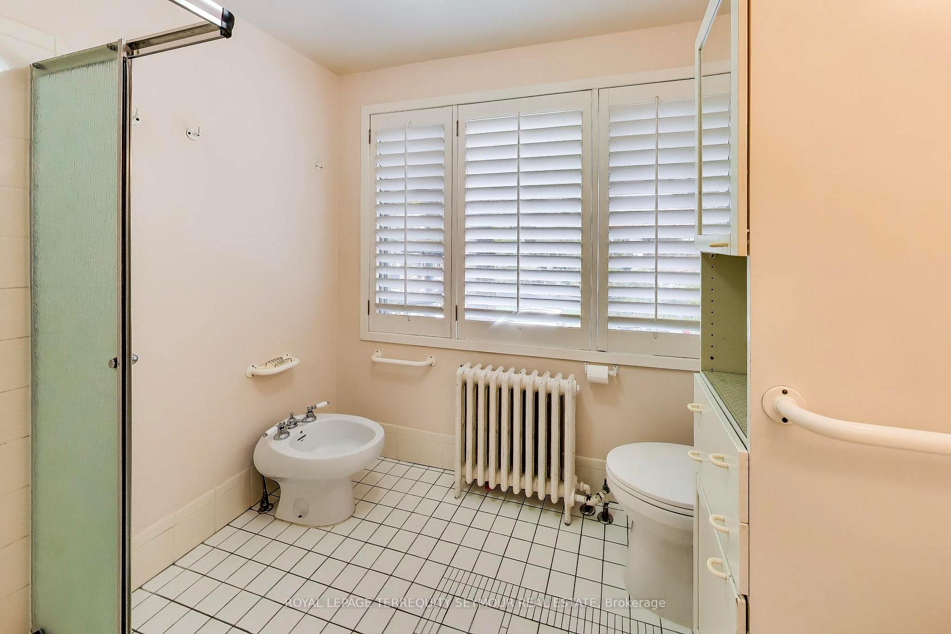 Photo 23 of 105 Clifton Road, Toronto, Rosedale-Moore Park — HOMEH