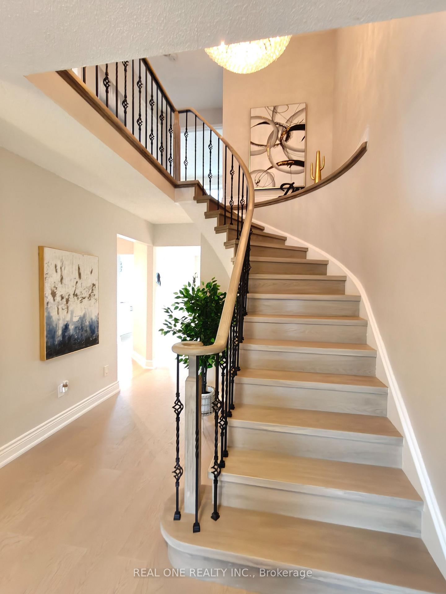 Photo 27 of 476 Bud Gregory Boulevard, Mississauga, Hurontario — HOMEH